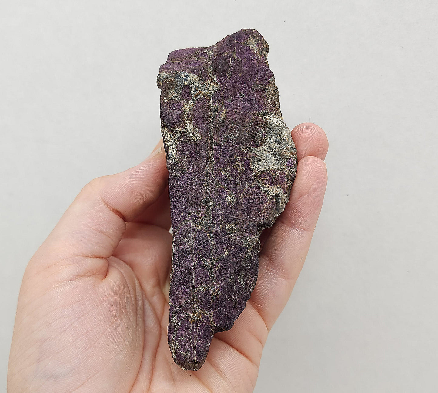 Purpurite rough