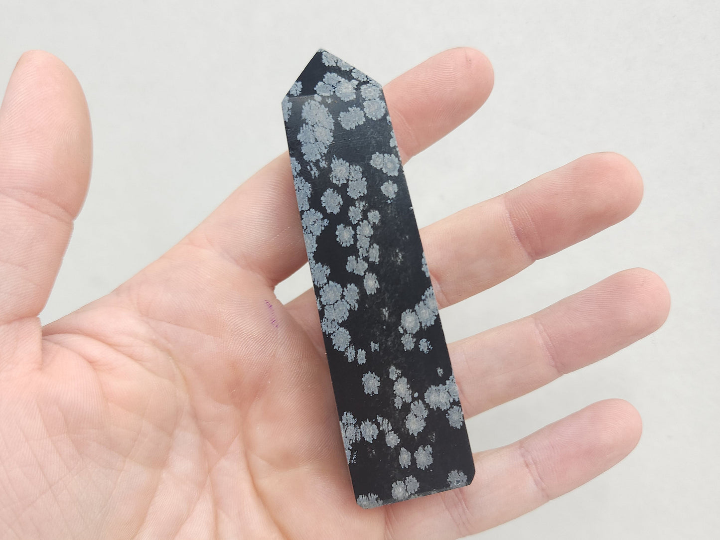 Snowflake Obsidian tower (med)