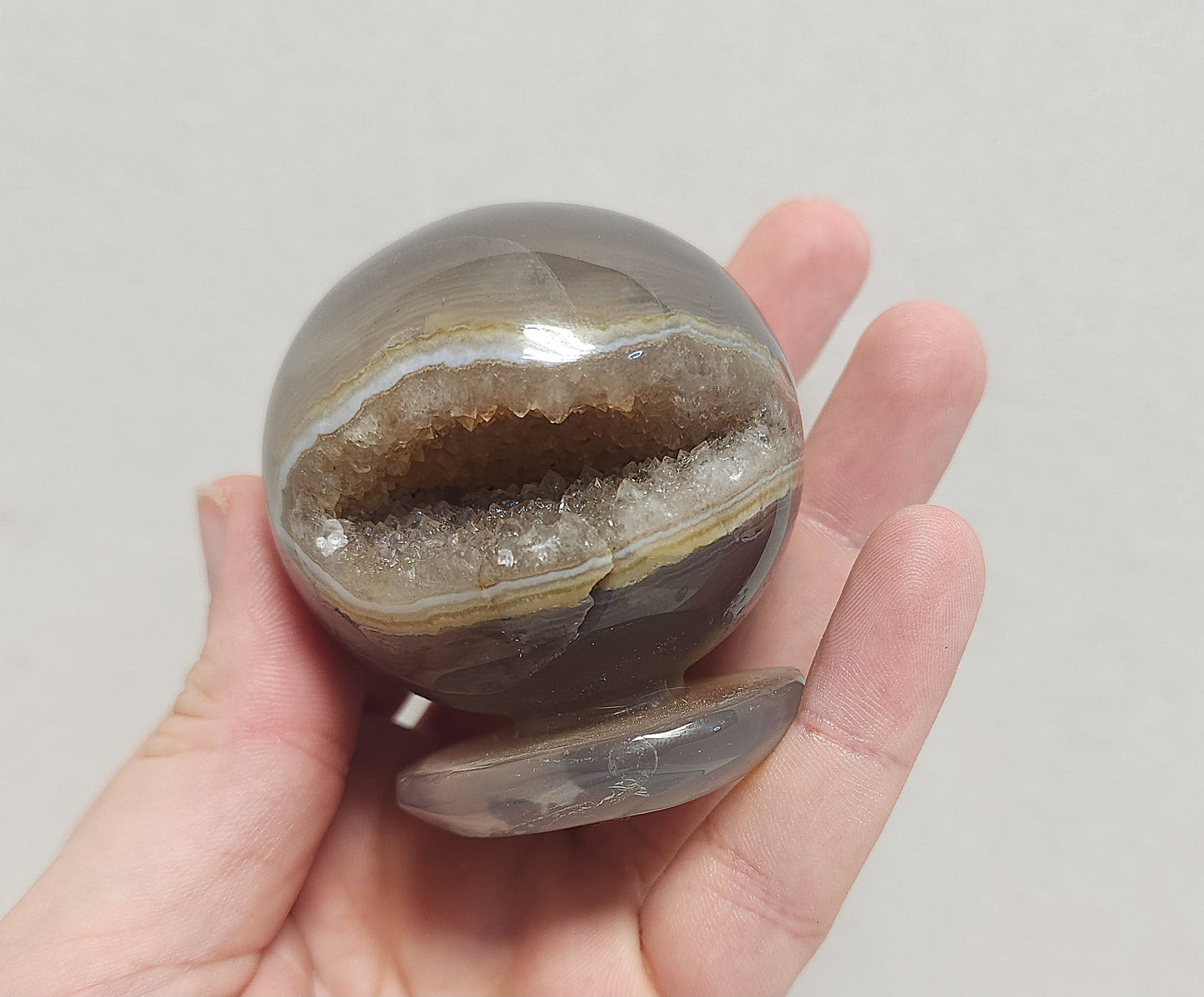 Druzy Agate sphere (with built in stand)