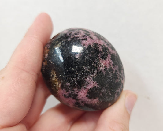 Rhodonite Palmstone #1