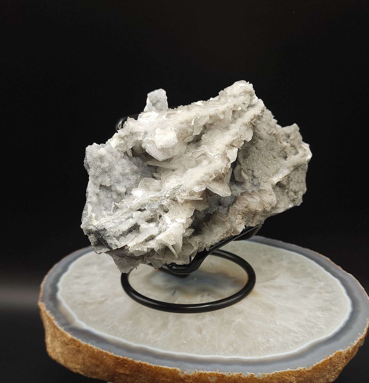 Hexagonal Calcite with Grey Chalcedony