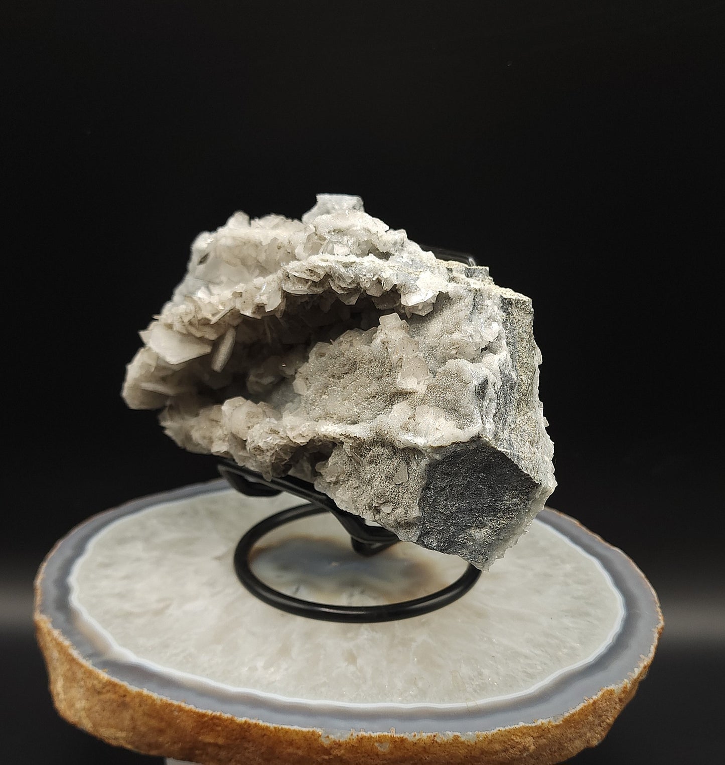 Hexagonal Calcite with Grey Chalcedony